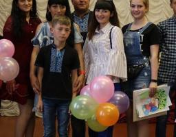 Мешканці Сватівського району присвоєно звання «Мати-героїня» 