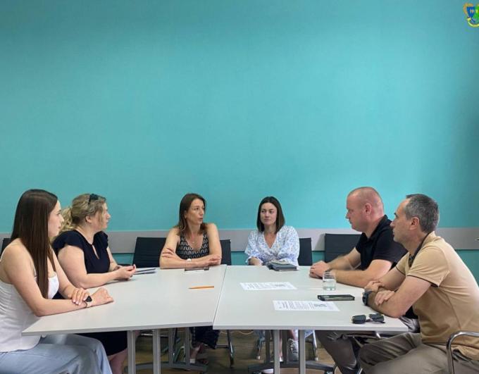 Обмін досвідом і партнерство — задля допомоги внутрішньо переміщеним особам
