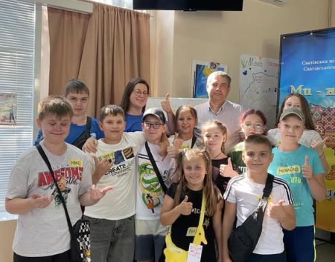 У Сватівському хабі відбувся другий модуль програми «Інтерактивні уроки: альтернатива насильству»