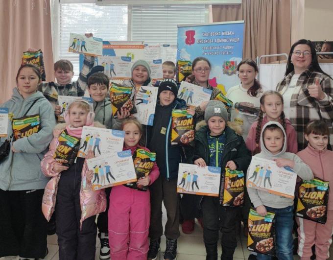 Діти вчаться мирно спілкуватися та розвивати себе у Сватівському хабі